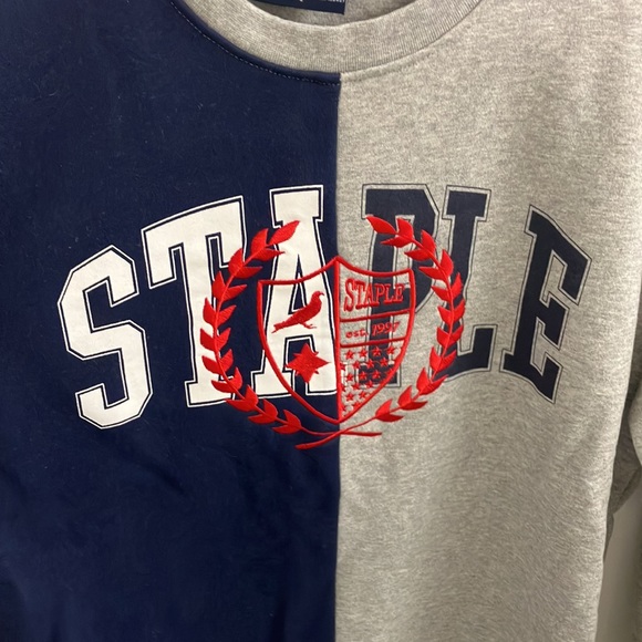 Staple Sweatshirt - Picture 2 of 4